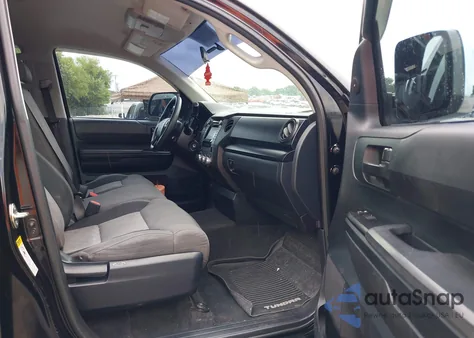 2017 Toyota Tundra Sr 4.6L V8 z USA, uszkodzony, nr VIN 5TFUM5F16HX069846